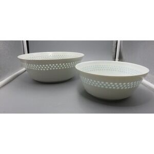 Set of 2 Vintage Arabia Dot Pattern Rice Bowls FHK Finland‎